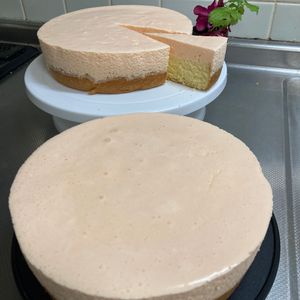 そら・ゆずの作ってみた!投稿(ケーキ屋さんみたいな、
可愛い苺のチーズムースケーキ)