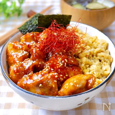 やみつき ピリ辛チキン丼 By Rinaty りなてぃ レシピサイト Nadia ナディア プロの料理家のおいしいレシピ