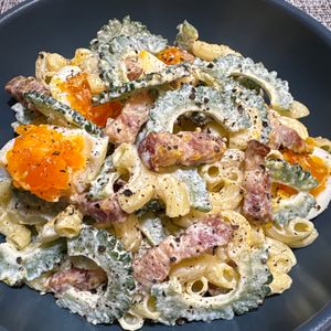 楽ラク手抜キッチン🐶🐾の作ってみた!投稿(卵とベーコンで《ゴーヤが美味しい♡マカロニサラダ》)