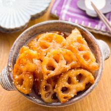 【れんこんの甘辛炒め】一口食べたらやみつき！