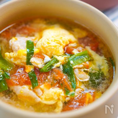 カラダ想いの【旨みたっぷり♪酸辣湯スープ】