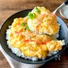 味付けはうどんスープ♪【とろふわかに玉丼】5分で完成！の工程3