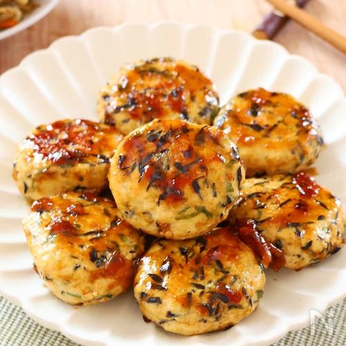 ご飯が進む！【ひじき入り豆腐つくねの梅照り焼き】お弁当にも