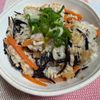 ゆっこの作ってみた!投稿(【ひじきとツナの炊き込みご飯】栄養満点◎入れて待つだけ！)