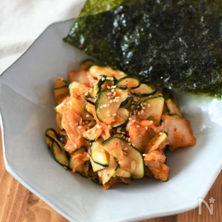夏のさっぱり簡単副菜 キムチとズッキーニのナムル By 三浦ユーク レシピサイト Nadia ナディア プロの料理家のおいしいレシピ
