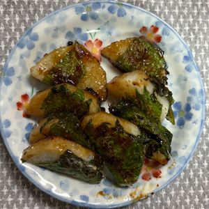 チョビの助の作ってみた!投稿(【長いも甘辛しそ巻き】シャキほくっ♪しそ香る甘辛おつまみ♪)