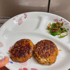 ケの作ってみた!投稿(いわしと豆腐のふわふわ照り焼きハンバーグ♪)