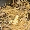 冷凍しいたけたっぷり!旨みましましバター香るリングイーネの工程3