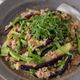 【ご飯に乗せたい】豚ひき肉と茄子ピーマンのスタミナ味噌炒め