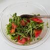 【5分でできる♡豆苗とトマトの和物】簡単で作りやすい♡の工程3