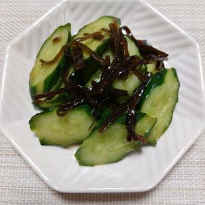 よっこの作ってみた!投稿(きゅうりのわさび漬け【作り置き】)