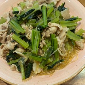 くだもの大好き🧡の作ってみた!投稿(事前戻し不要♪『豚肉と小松菜のうま塩♡はるさめ煮』)