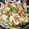 白菜の食べ方1位✨白菜とウインナーの生姜おかかポン酢炒め🤤の工程4