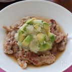 豚肉の揚げ出し風　アボカドおろしのっけ