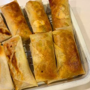 みわの作ってみた!投稿(パリうま♡たっぷり野菜の具沢山春巻き)