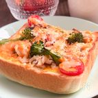 厚切り食パンで♪さばとブロッコリーのチーズオープンサンド