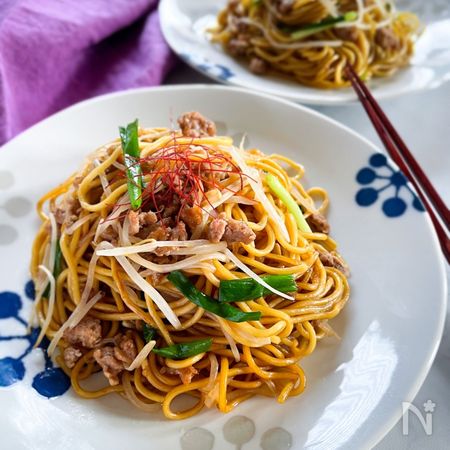 包丁 まな板いらず 豚ひき肉ともやしのオイスター焼きそば By Yasu レシピサイト Nadia ナディア プロの料理家のおいしいレシピ