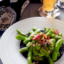 【5分でおつまみ】手が止まらないやみつき枝豆ペペロンチーノ