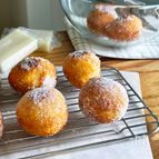 材料3つ！ホットケーキミックスでドーナツの作り方！