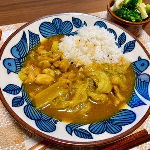 ロミミの作ってみた!投稿(とろ～り旨い♪白菜たっぷり塩麹チキンカレー)
