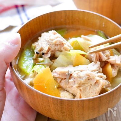 ボリューム満点♪『キャベツとツナのごちそうお味噌汁』