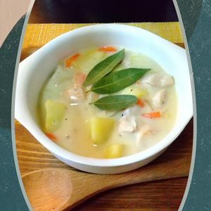 チョロリスの作ってみた!投稿(【鶏むね肉とじゃがいものクリームシチュー】手作りがおいしい！)
