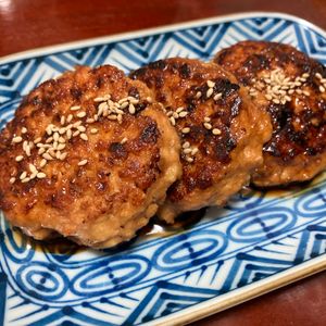 りんごの作ってみた!投稿(我が家の【絶品甘辛つくね】1食83円!激安激旨!!)