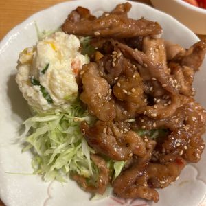 ちゃむちゃむの作ってみた!投稿(焼いて絡めるだけ！「カリカリ豚こまの甘酢がらめ」)