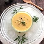 つめたく冷やしてトウモロコシの冷たいスープ　すり流し風