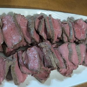 大庭の作ってみた!投稿(2種類のソースで味わいローストビーフ&とろけるショコラ)