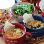 ヘルシー♡鶏ひき肉と彩り野菜のメキシカン豆乳カレースープ