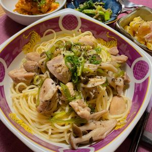 633toの作ってみた!投稿(【鶏肉と長ねぎの和風スープパスタ】ワンパン♪白だしで作る！)