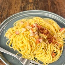 濃厚ぺぺたま】ワンパンで作る！とろたまガーリックパスタ