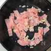 春菊とベーコンのぽん酢ホットサラダ│コクとうま味の簡単サラダの工程2