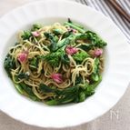桜風味♪菜の花の塩焼きそば