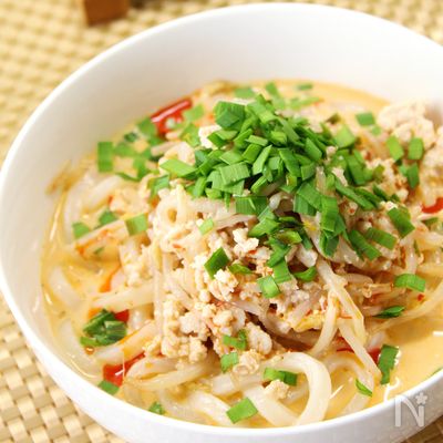 ヘルシー豆乳担々うどん