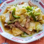 とろとろ〜っ♡味見が止まらない！豚肉とピーマン白菜の中華煮