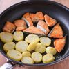 【鮭とじゃがいもの甘味噌照り焼き】ほんのり甘い♡の工程2