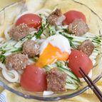 温玉冷やしうどん肉味噌団子のせ【アレンジ】