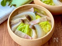春キャベツと新玉ねぎの塩麹スープ