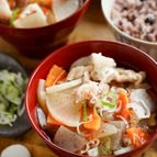 煮込み10分！お野菜たっぷり豚こま肉の具沢山豚汁