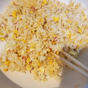 yooooの作ってみた!投稿(かに玉チャーハン【食材3つで簡単！】)