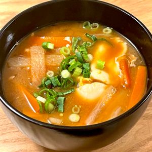 michuの作ってみた!投稿(【大根と落とし卵のお味噌汁】まろやかでやさしい味♪)