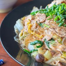 切って重ねるだけ✨豚白菜と春雨の重ね蒸し🐷