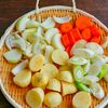 手羽元ともも肉の濃厚タッポックムタン（鶏肉の甘辛煮）の工程3