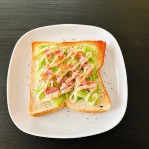 りんの作ってみた!投稿(トーストバリエ＊ブロッコリーとハムのトースト)