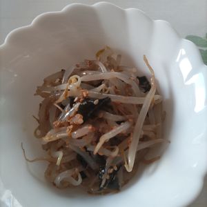 KUMIKOの作ってみた!投稿(【5分で完】不動の人気もやし #むくみ予防)