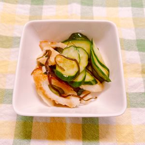 ビートの作ってみた!投稿(即席！ごま油香る＊『ちくわときゅうりの塩昆布あえ♪♪』)
