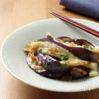 蒸しなすの梅ナムル