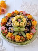 パーティーやお祝いに！取りやすい寿司ケーキ